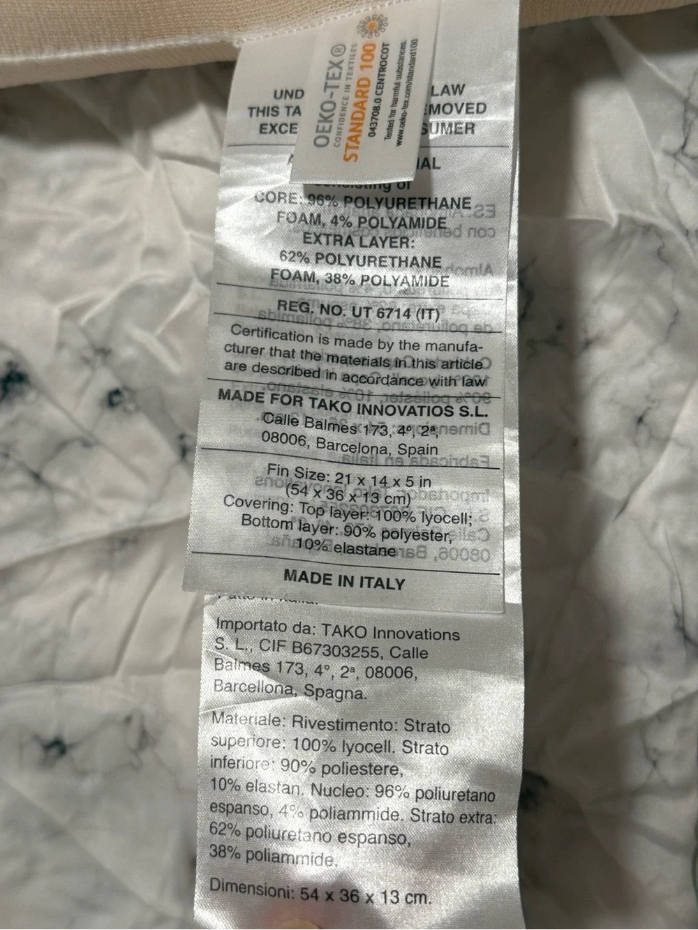 Sleep & Glow Omnia Anti-Wrinkle Pillow + 2 Pillowcases
